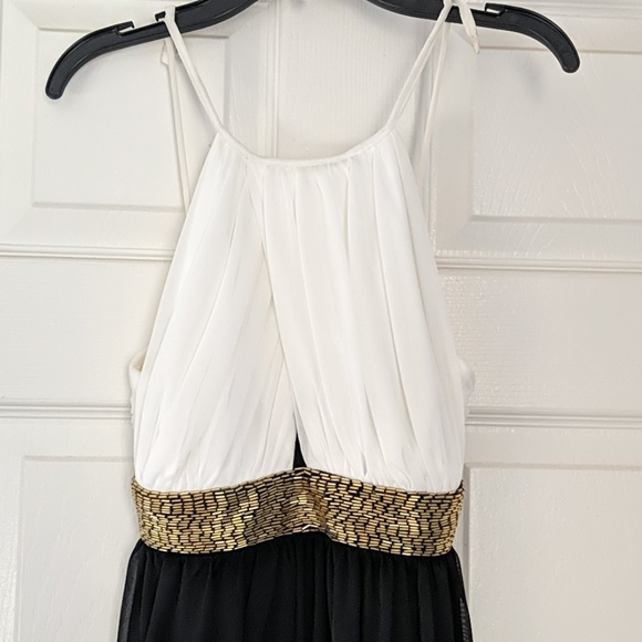 Special occasion dress - Picture 2 of 3